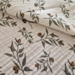 Tkanina Muślin double gaze wzór druk gałązki - 1 metr - 160 cm